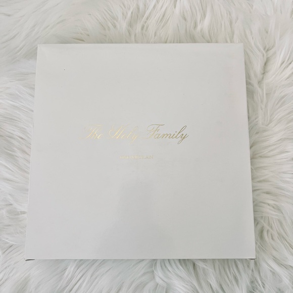 Lenox Collections “The Holy Family” collectors place. Paperwork included. - Picture 7 of 7